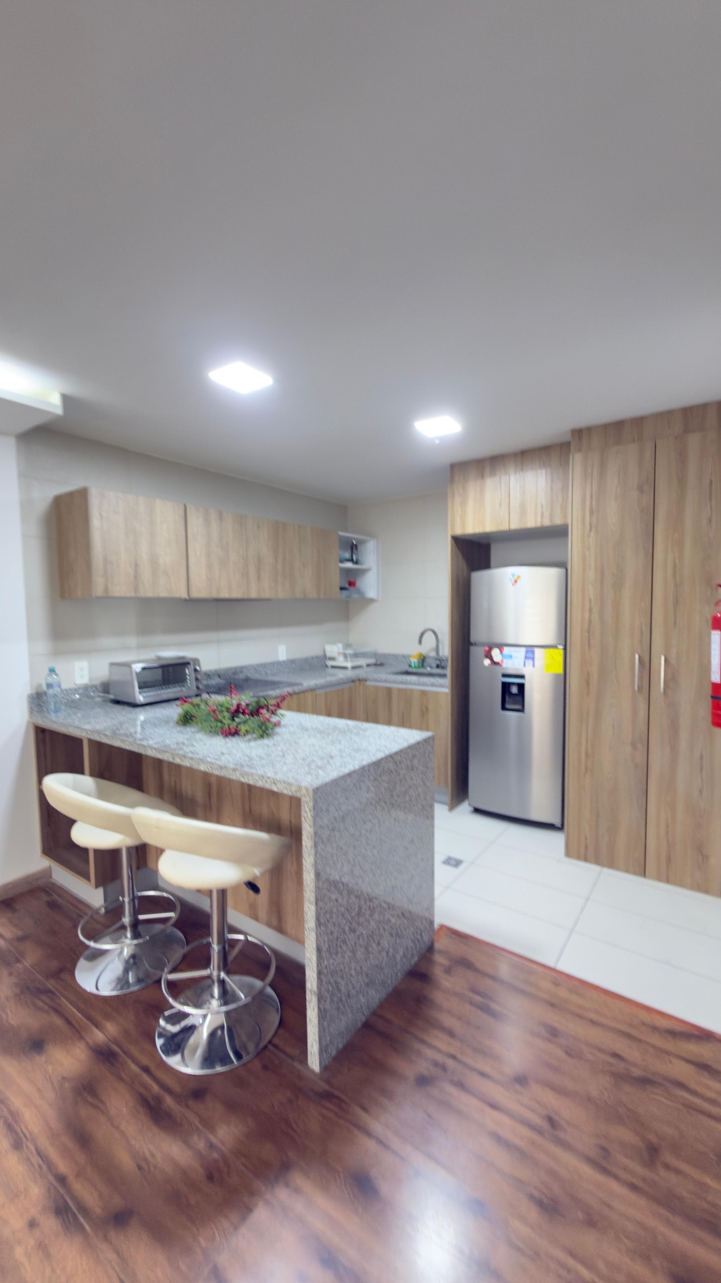 DEPARTAMENTO ELOY ALFARO Y PORTUGAL — foto 2